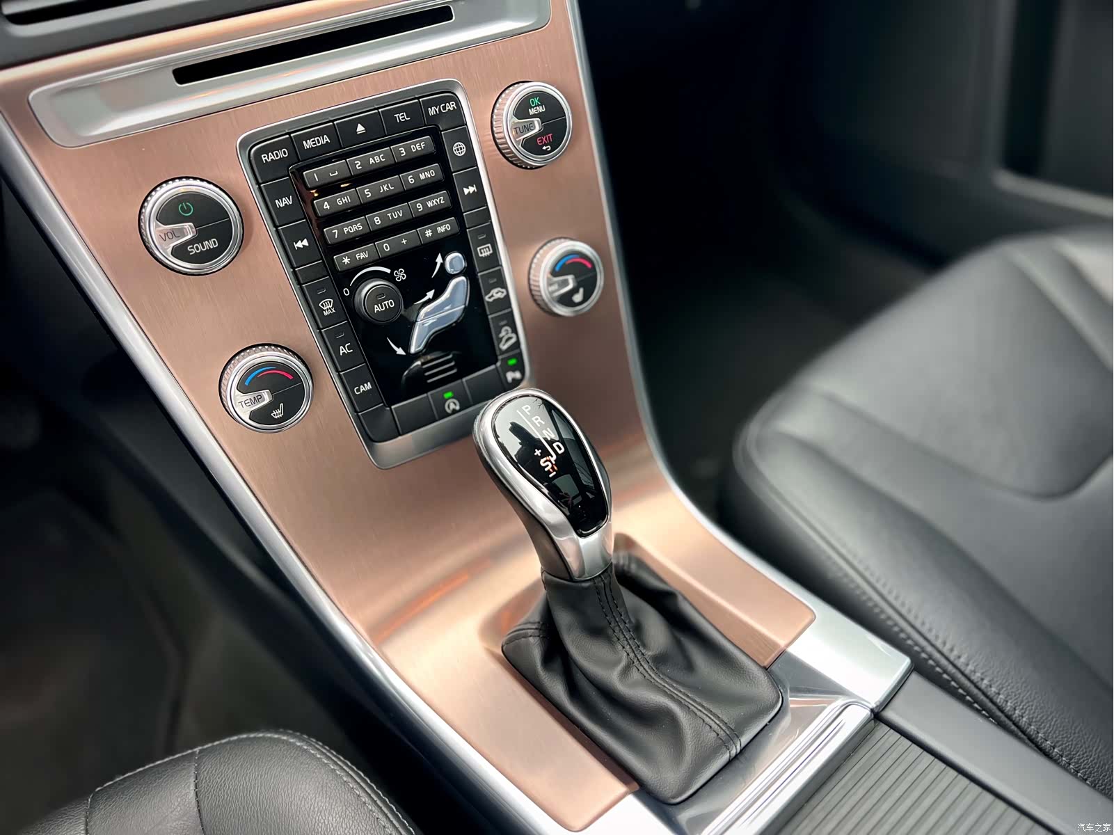 Volvo XC60, 2017 16