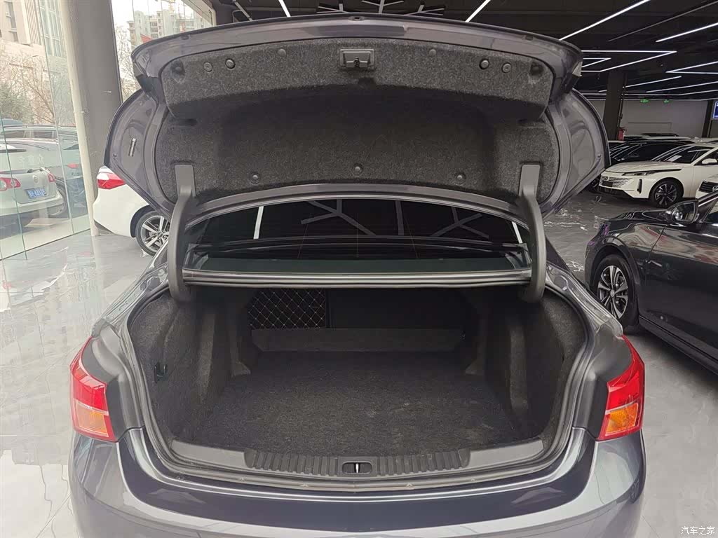 Buick Verano, 2017 19