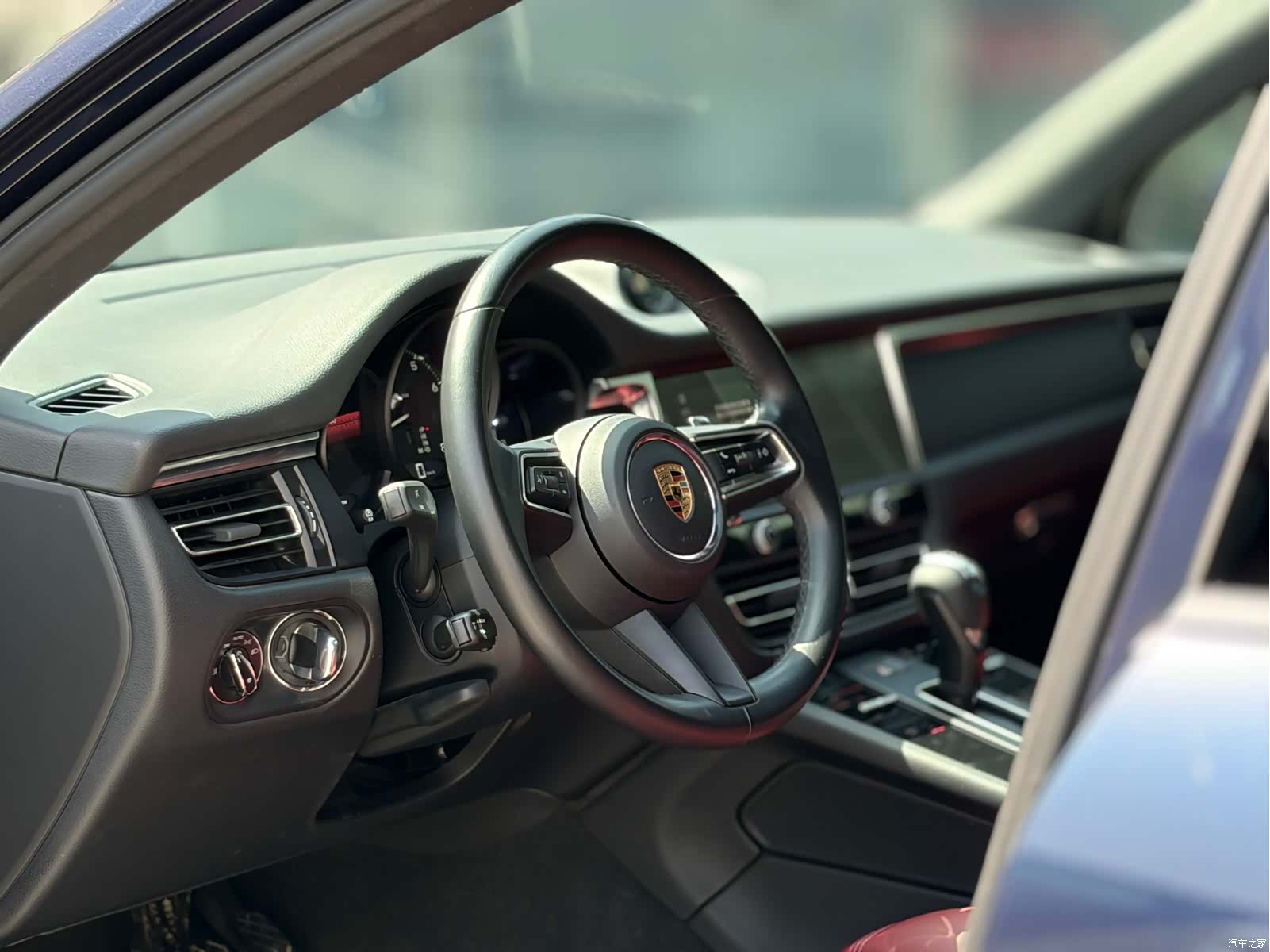 Porsche Macan, 2022 8