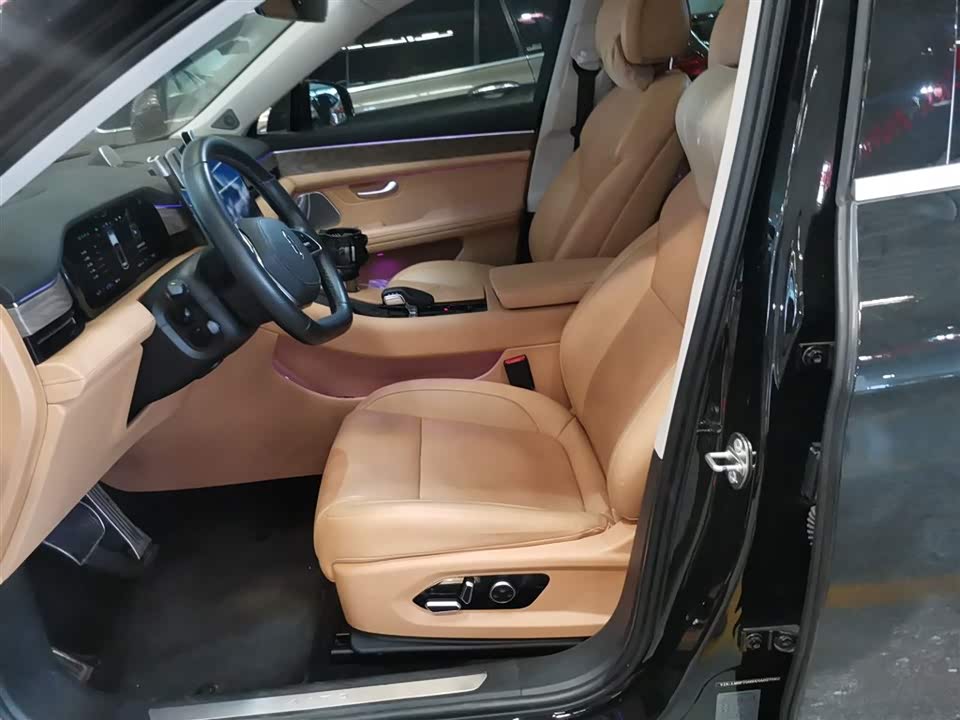 HarmonyOS Ask the world M5