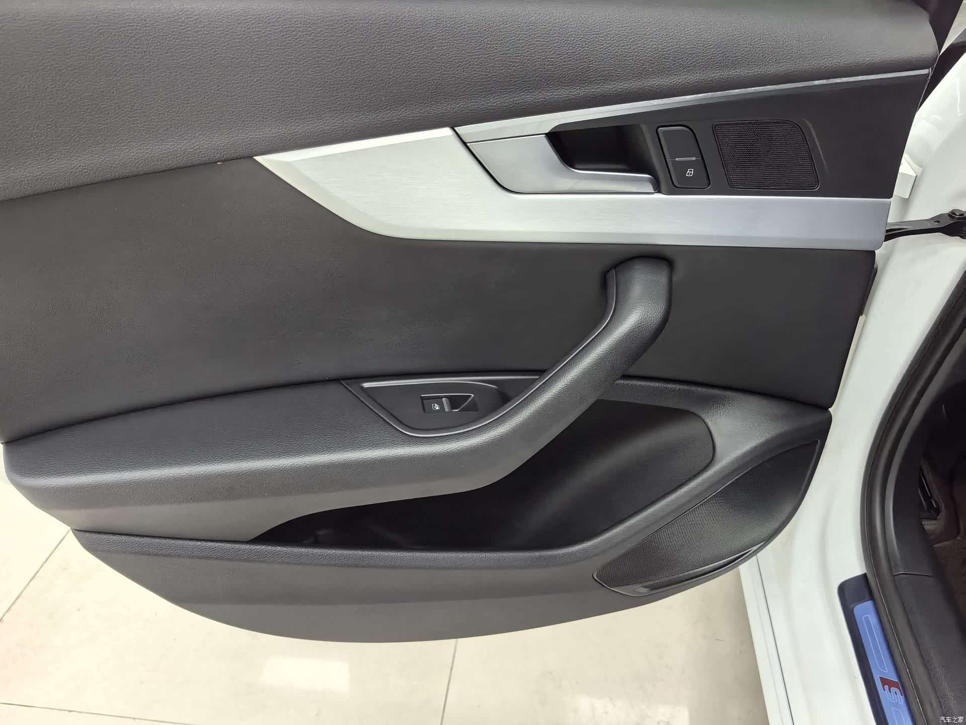 Audi A4L, 2022 8