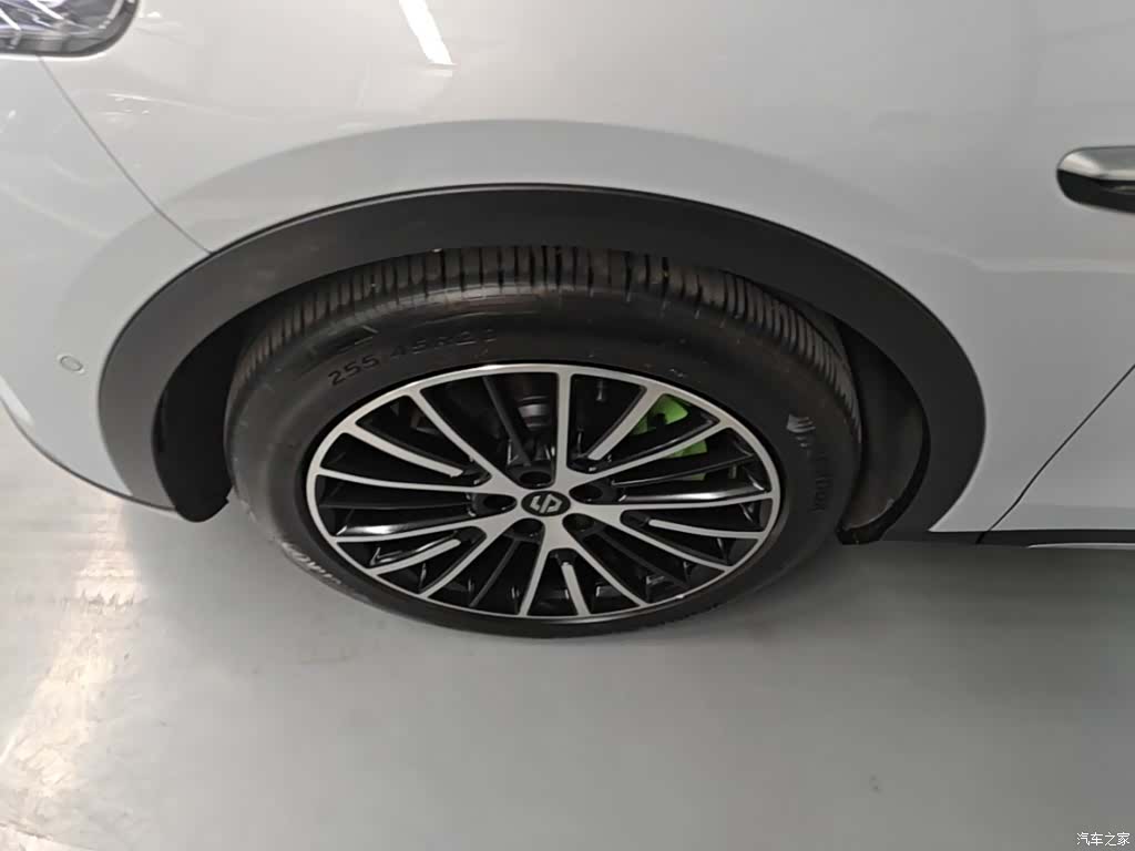 Leapmotor C16, 2025 23