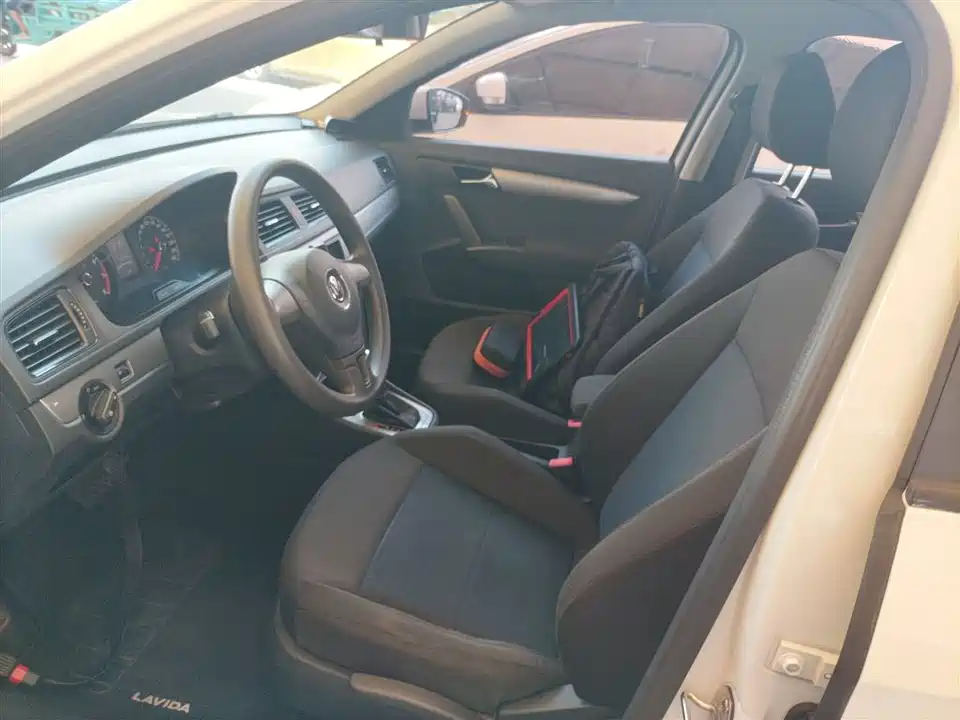 Volkswagen Lavida