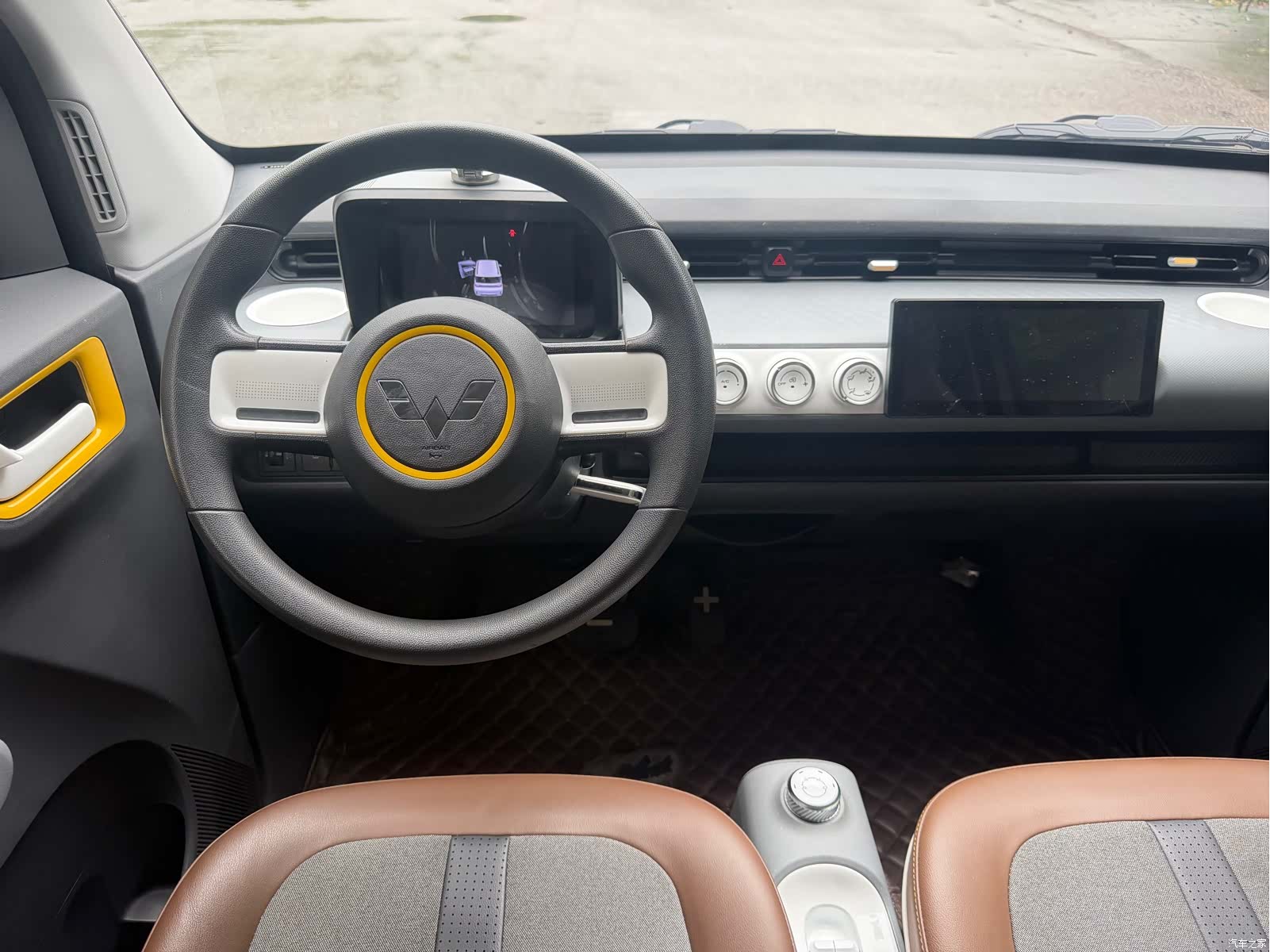 Wuling MINIEV, 2022 11