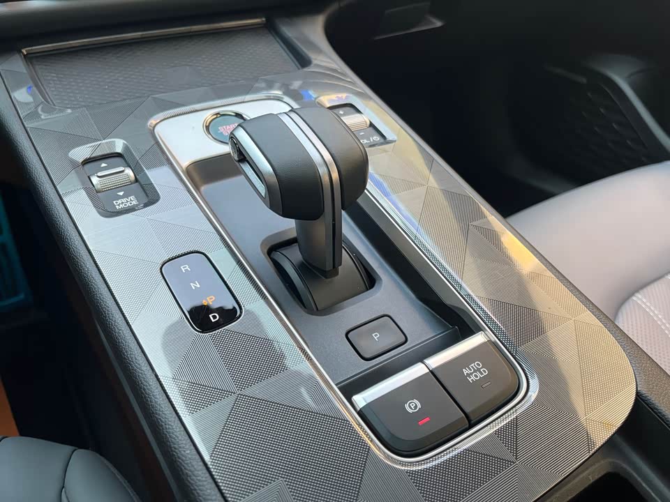 Trumpchi Shadow Leopard