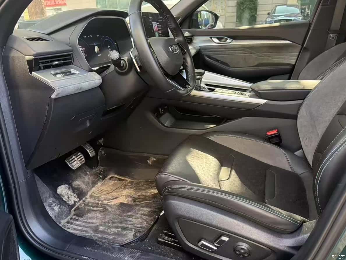 Geely Preface, 2022 8