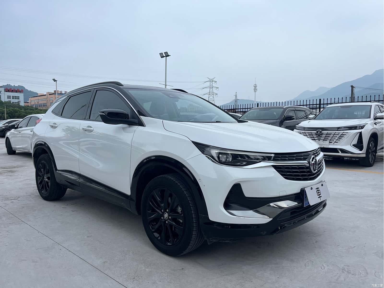 Buick Encore, 2021 3