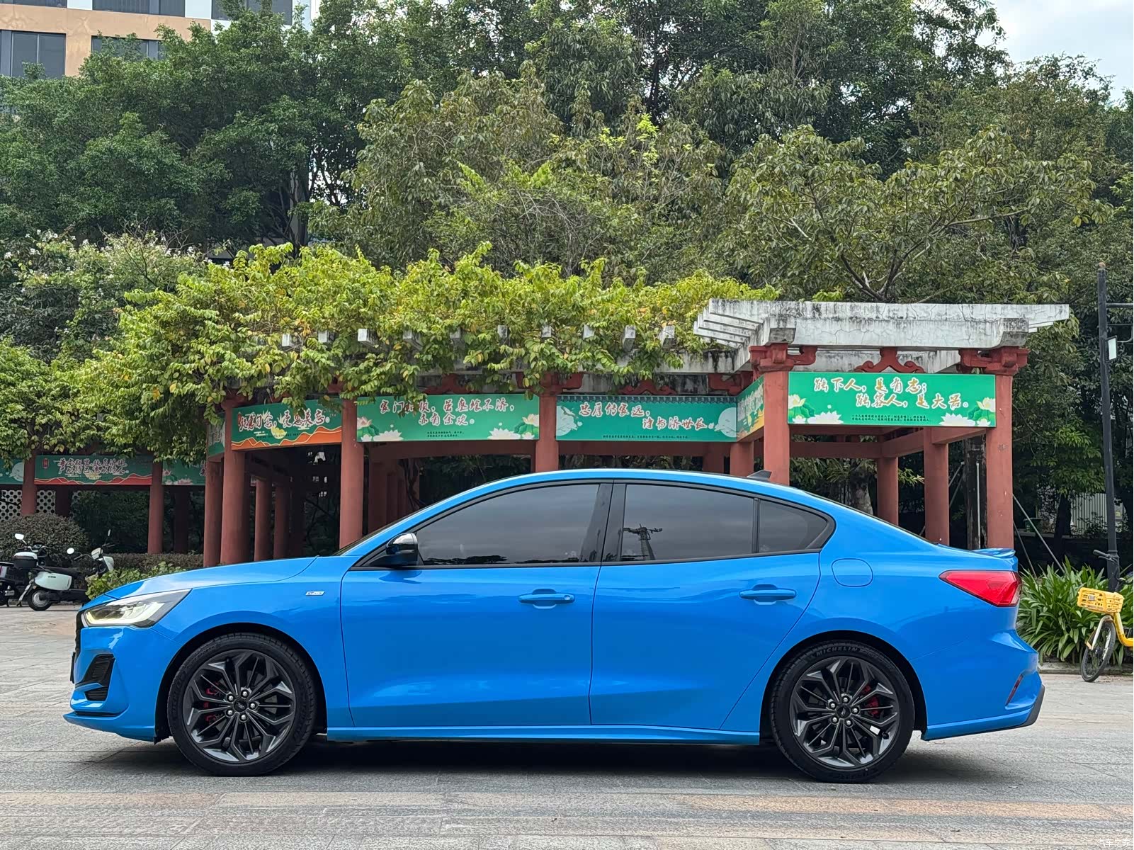 Ford Focus, 2022 22