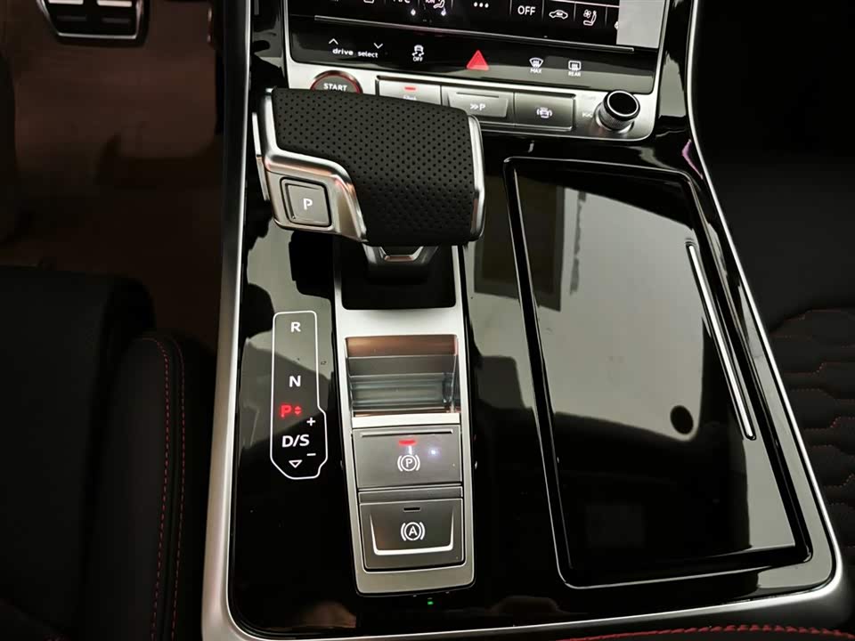 Audi RS Q8 Audi RS Q8