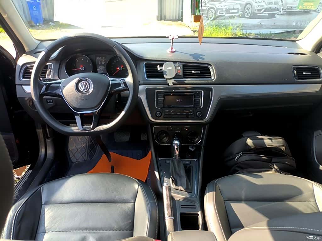 Volkswagen Lavida, 2016 10