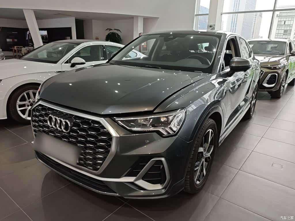 Audi Q3, 2021 1