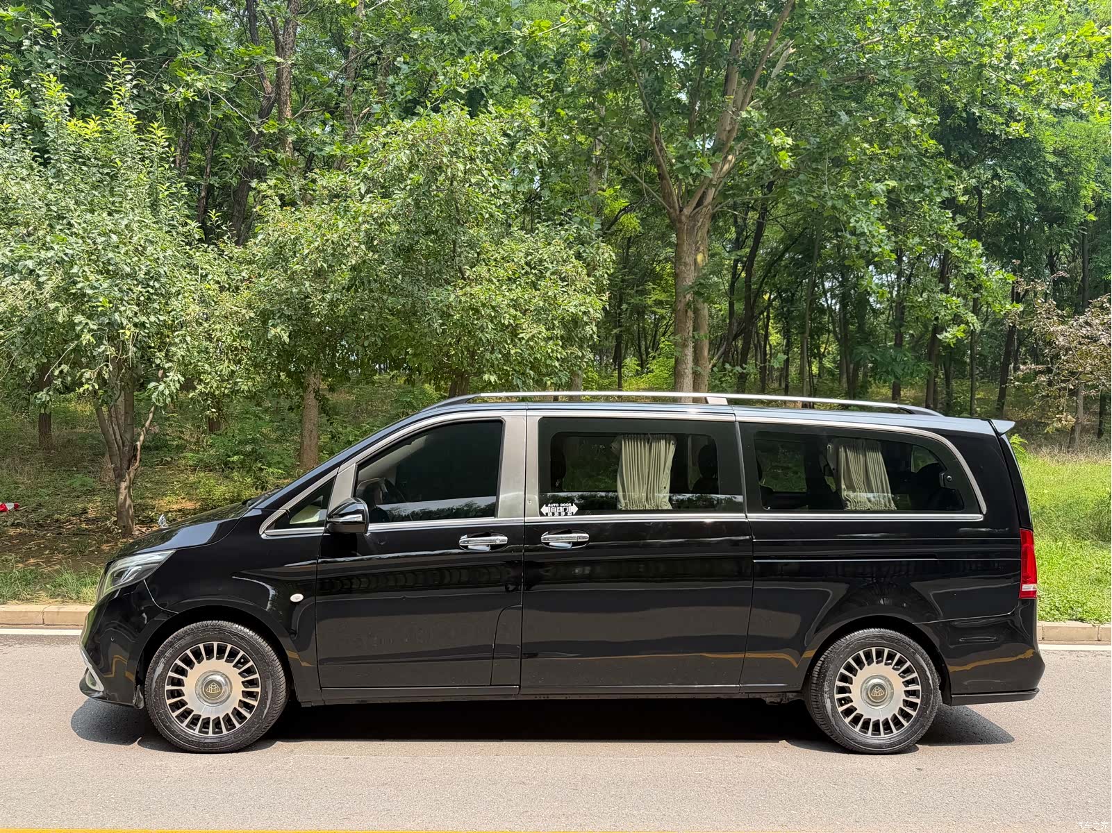 Mercedes-Benz V, 2019 4