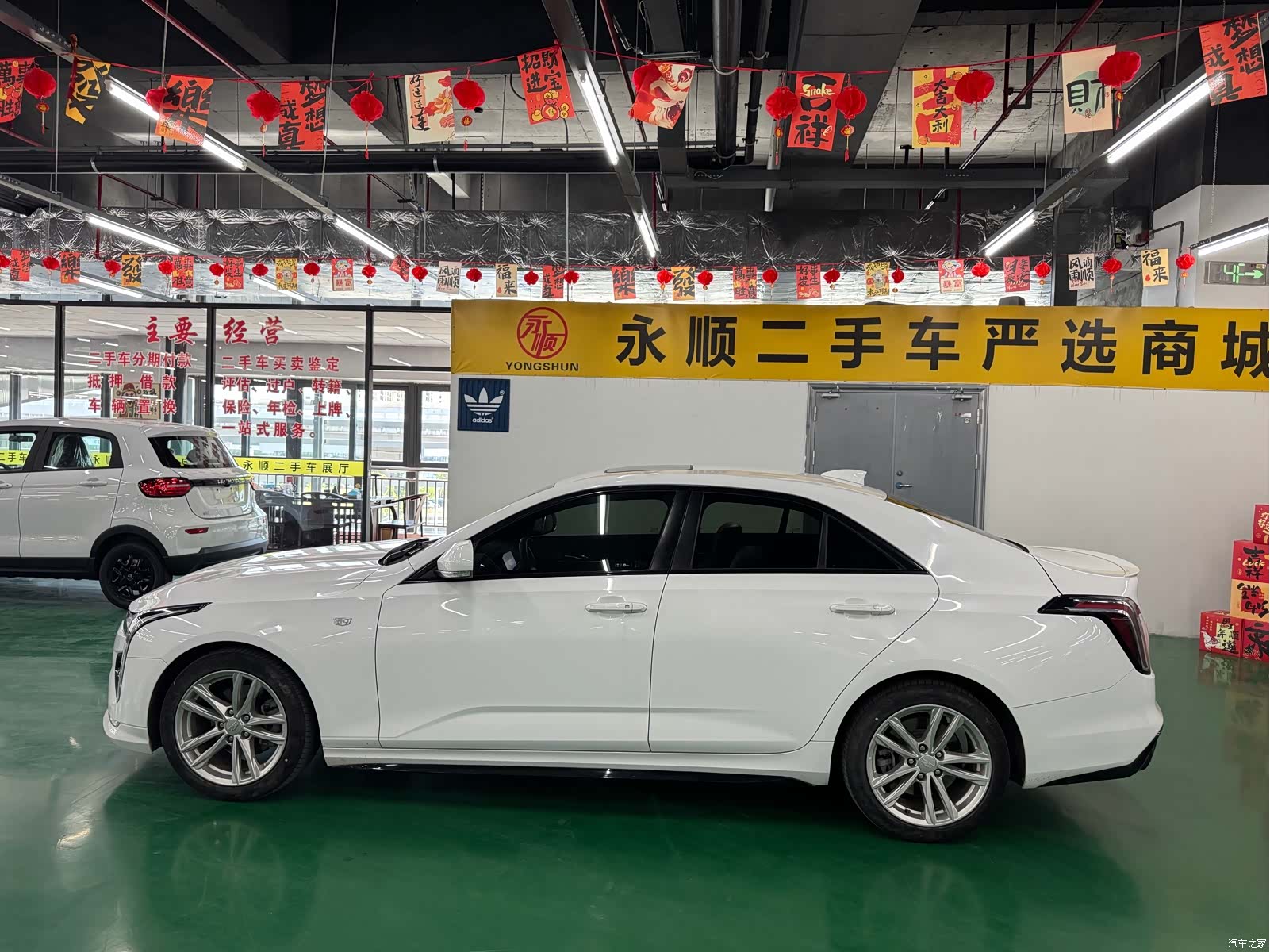 Cadillac CT4, 2020 10