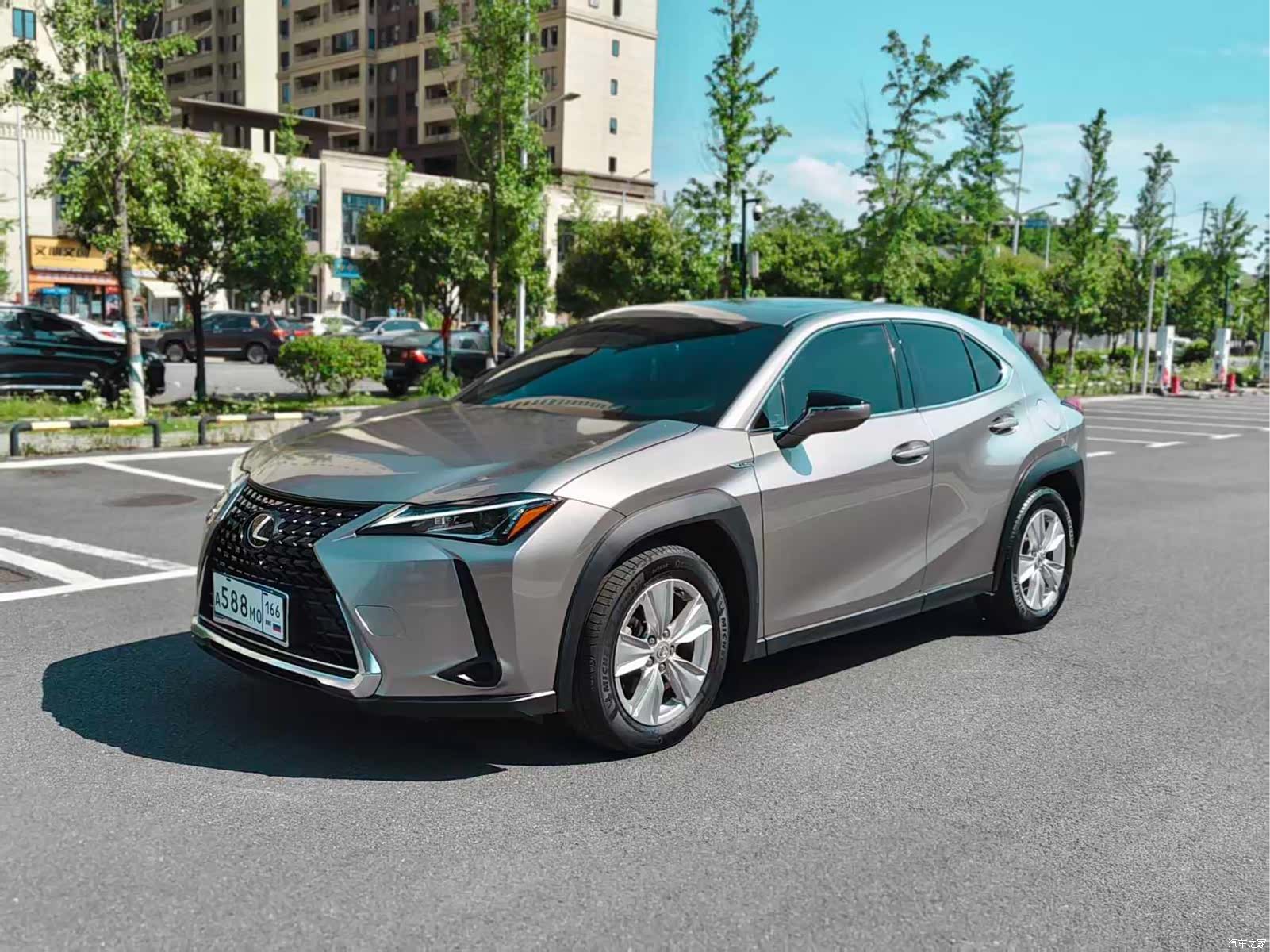 Lexus UX, 2022 1