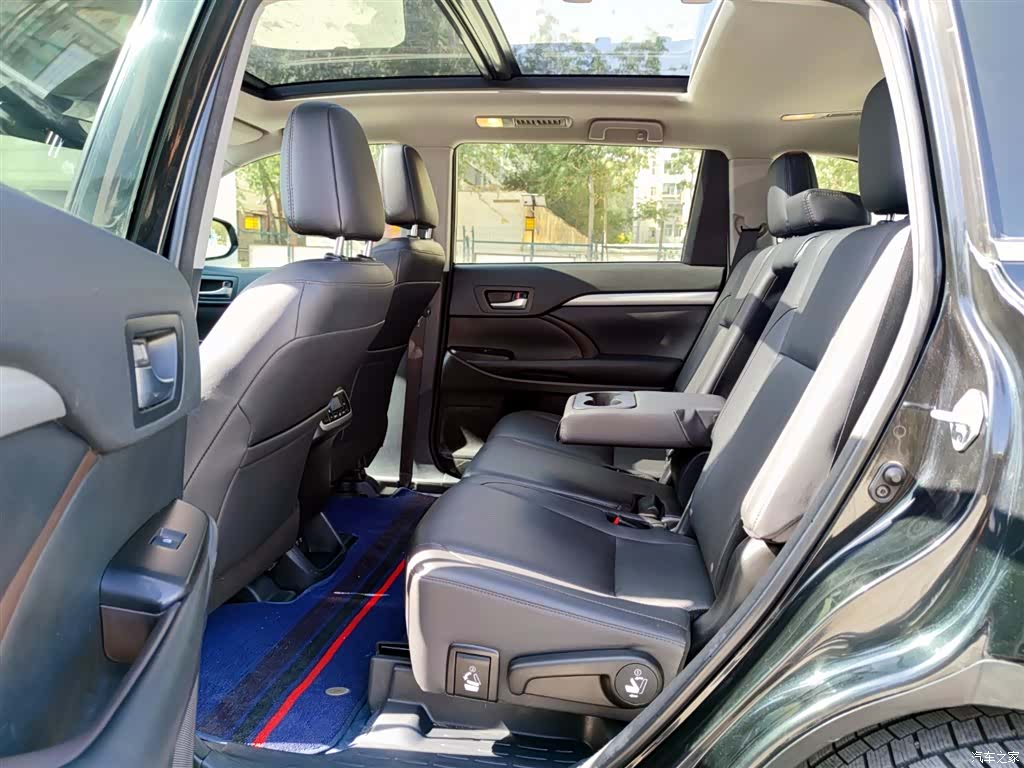 Toyota Highlander, 2019 10