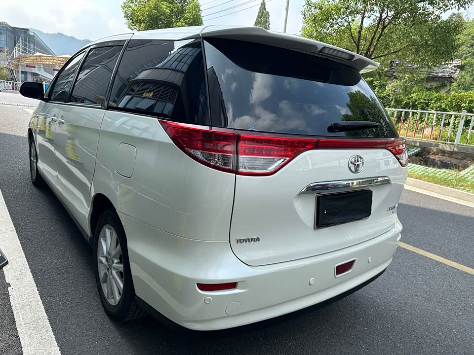 Toyota Previa