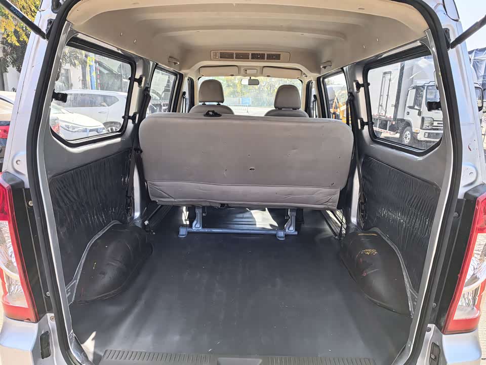 Wuling Wuling Rongguang S