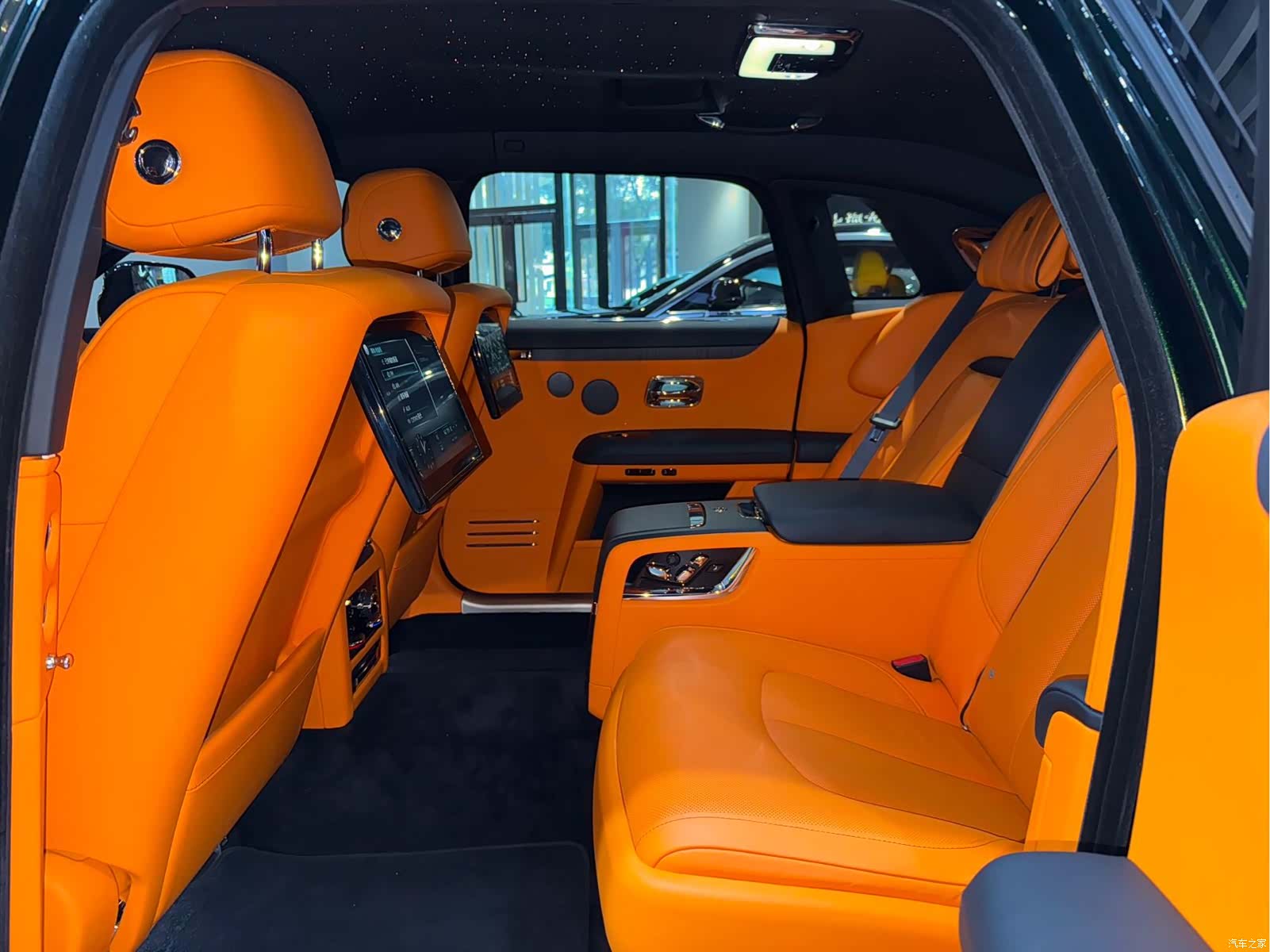 Rolls-Royce Ghost, 2022 17