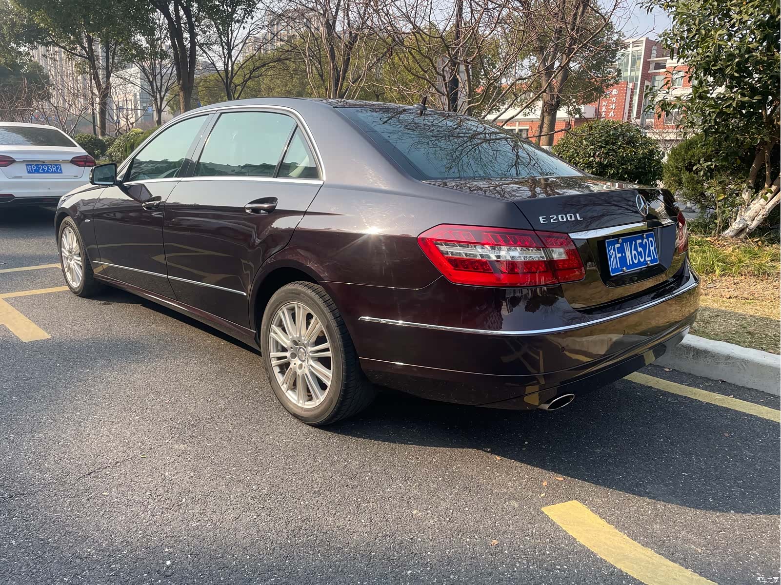 Mercedes-Benz E-Class, 2012 14