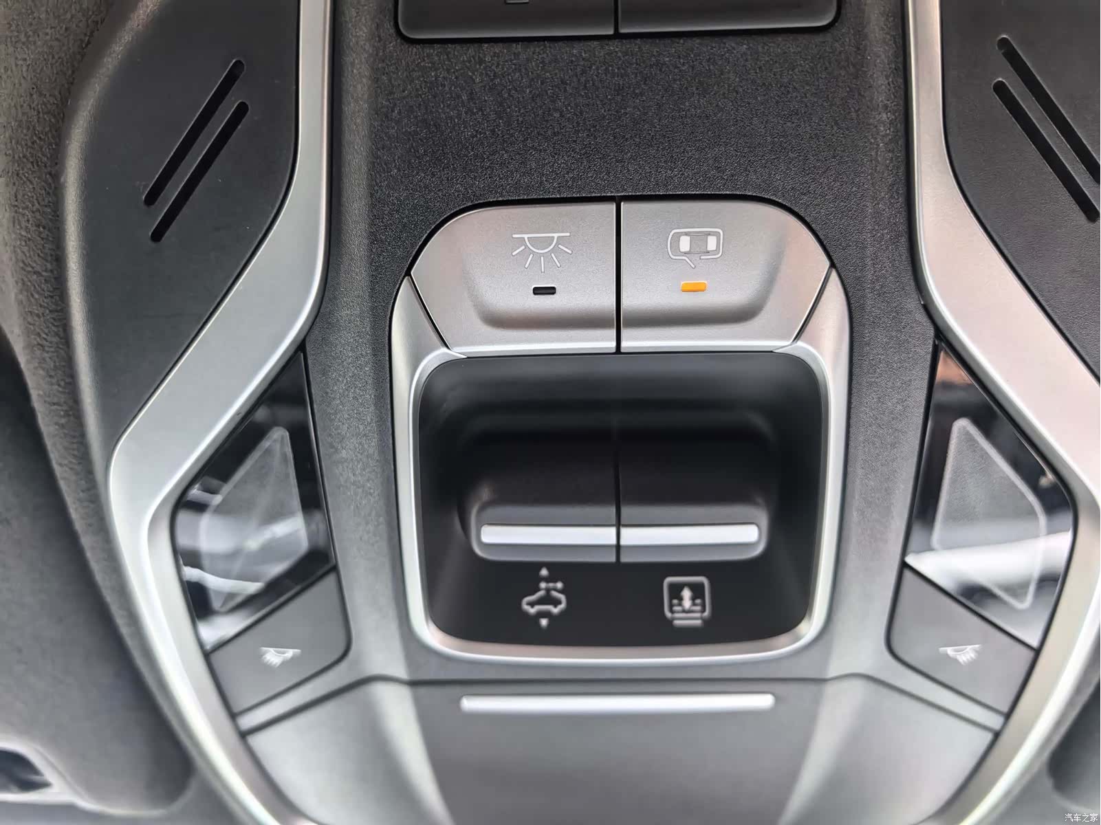 Geely Preface, 2022 13