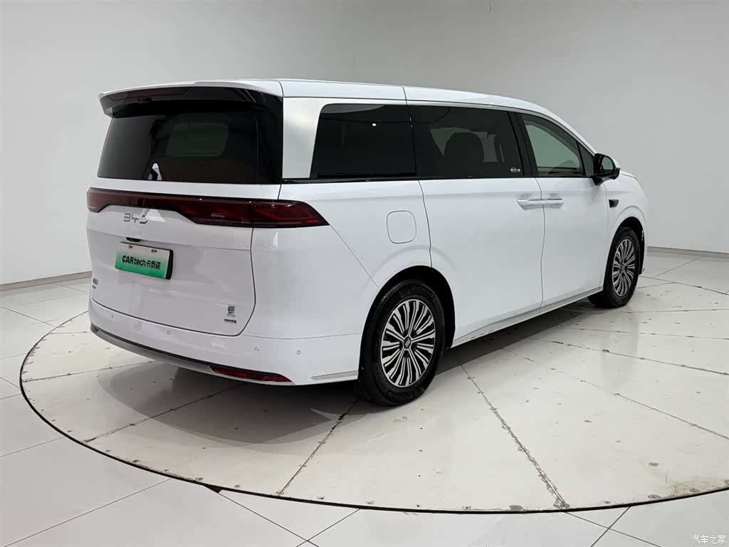 BYD Xia, 2025 8