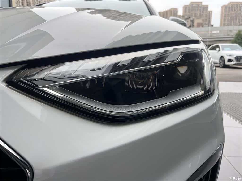 Audi A4L, 2020 14