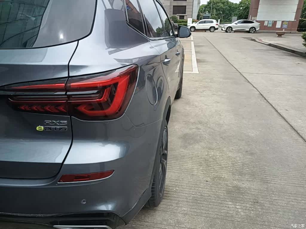 Roewe RX5, 2021 8