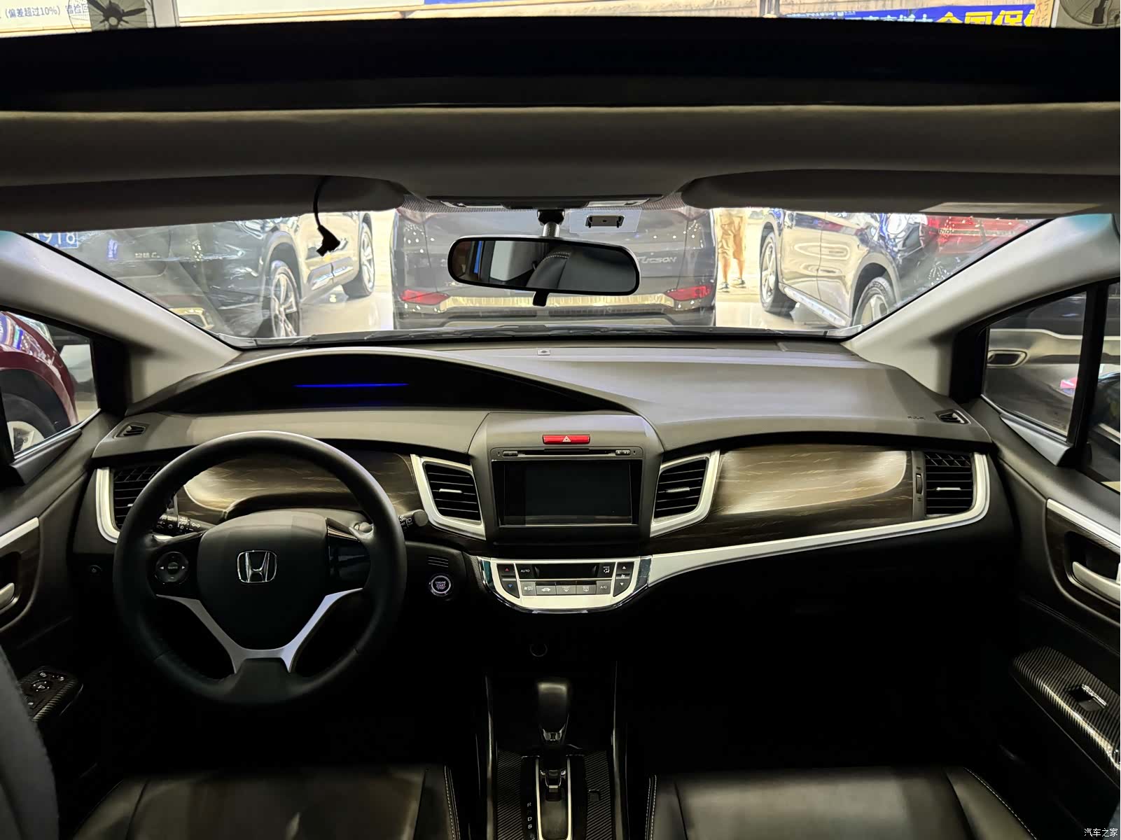 Honda Jade, 2019 13