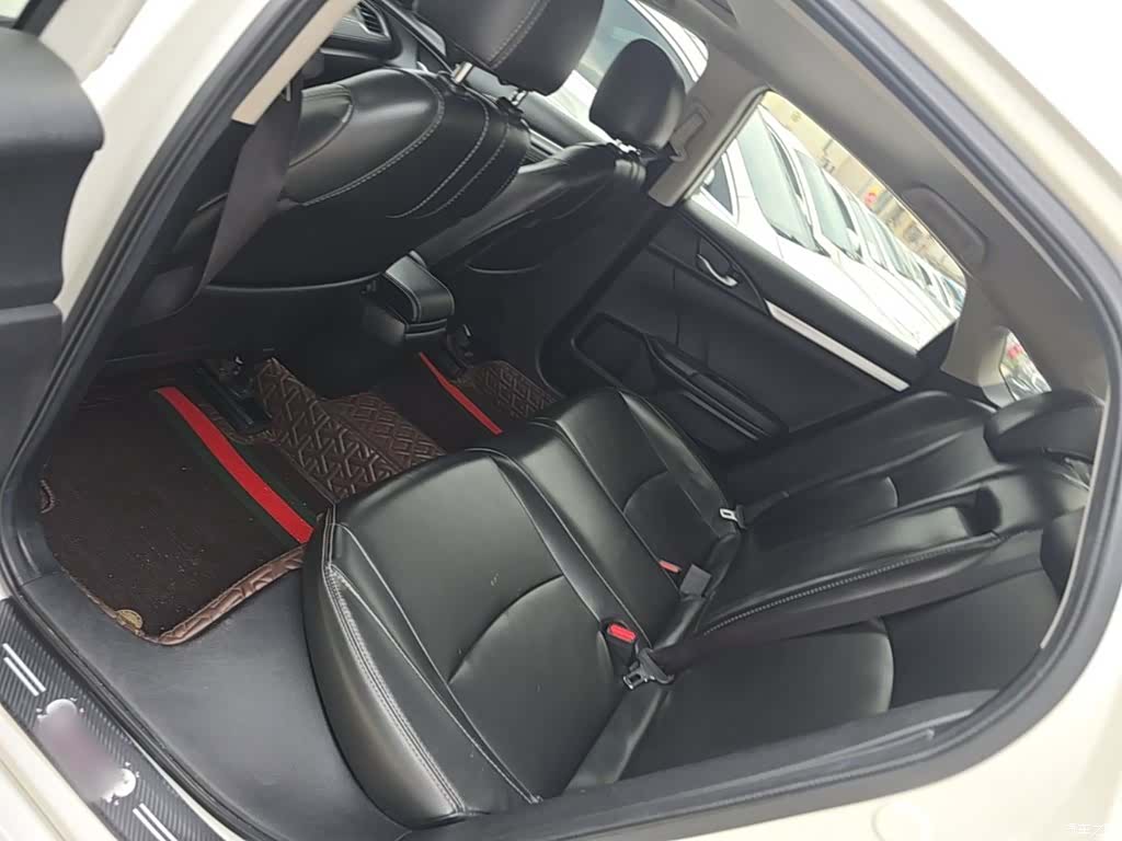 Honda Civic, 2019 17
