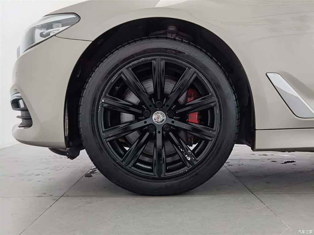 BMW 5 Series, 2018 17