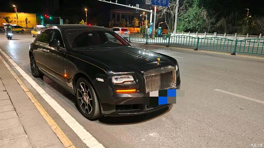 Rolls-Royce Ghost, 2012 3