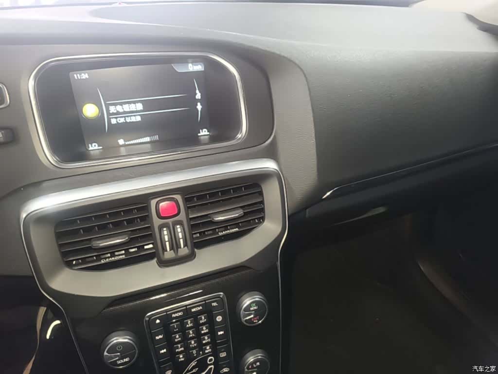 Volvo V40, 2017 13