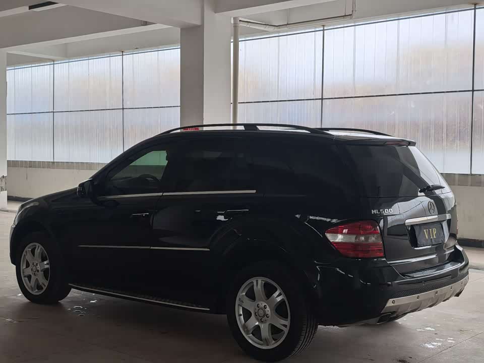 Mercedes-Benz M class