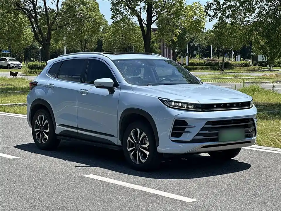 Exeed Chasing the wind C-DM