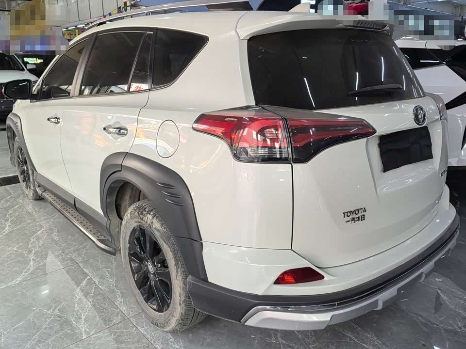 Toyota RAV4 Rongfang