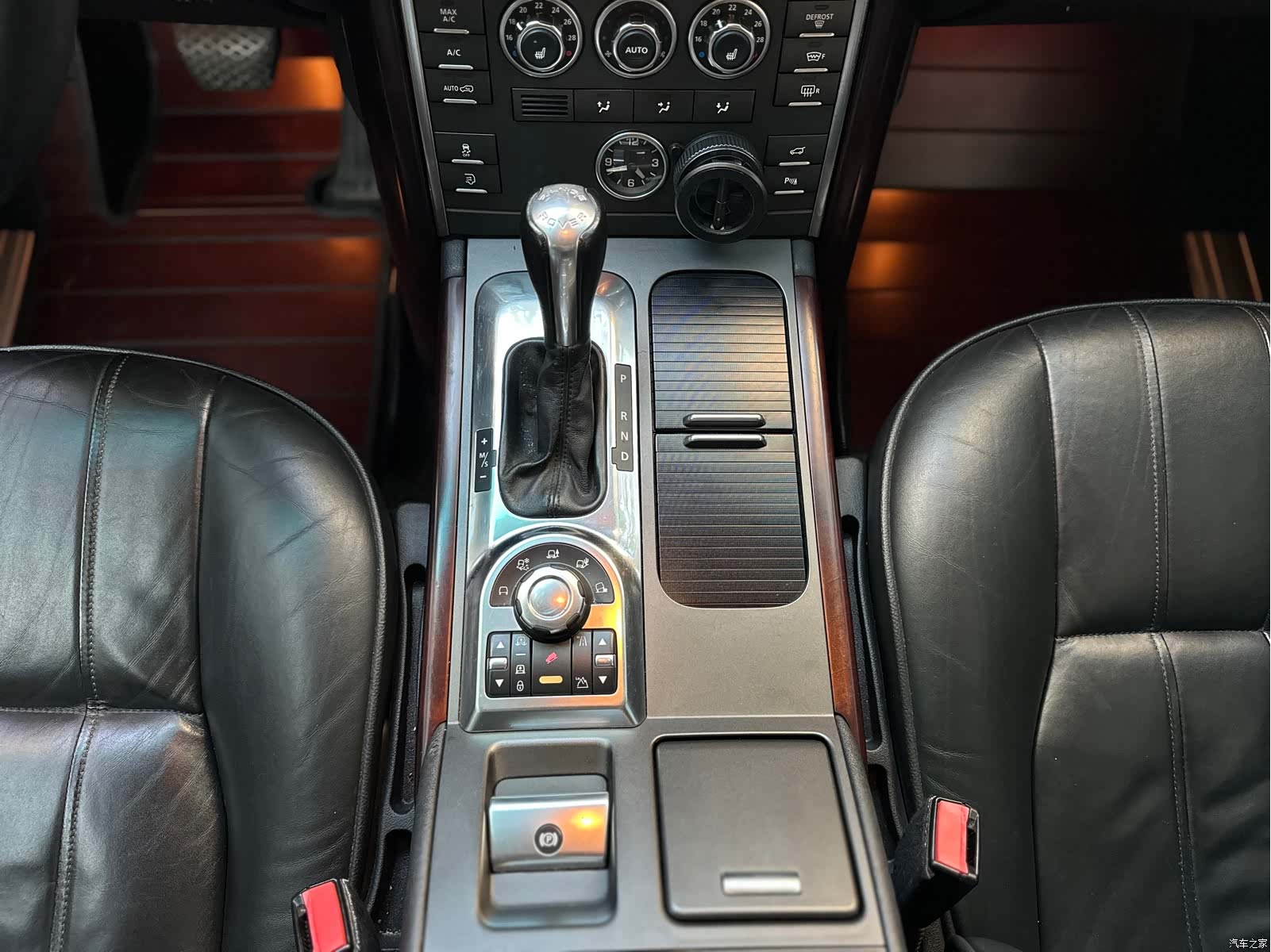 Land Rover Range Rover, 2011 11