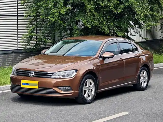 Volkswagen Lamando 2016 — купить из Китая под заказ
