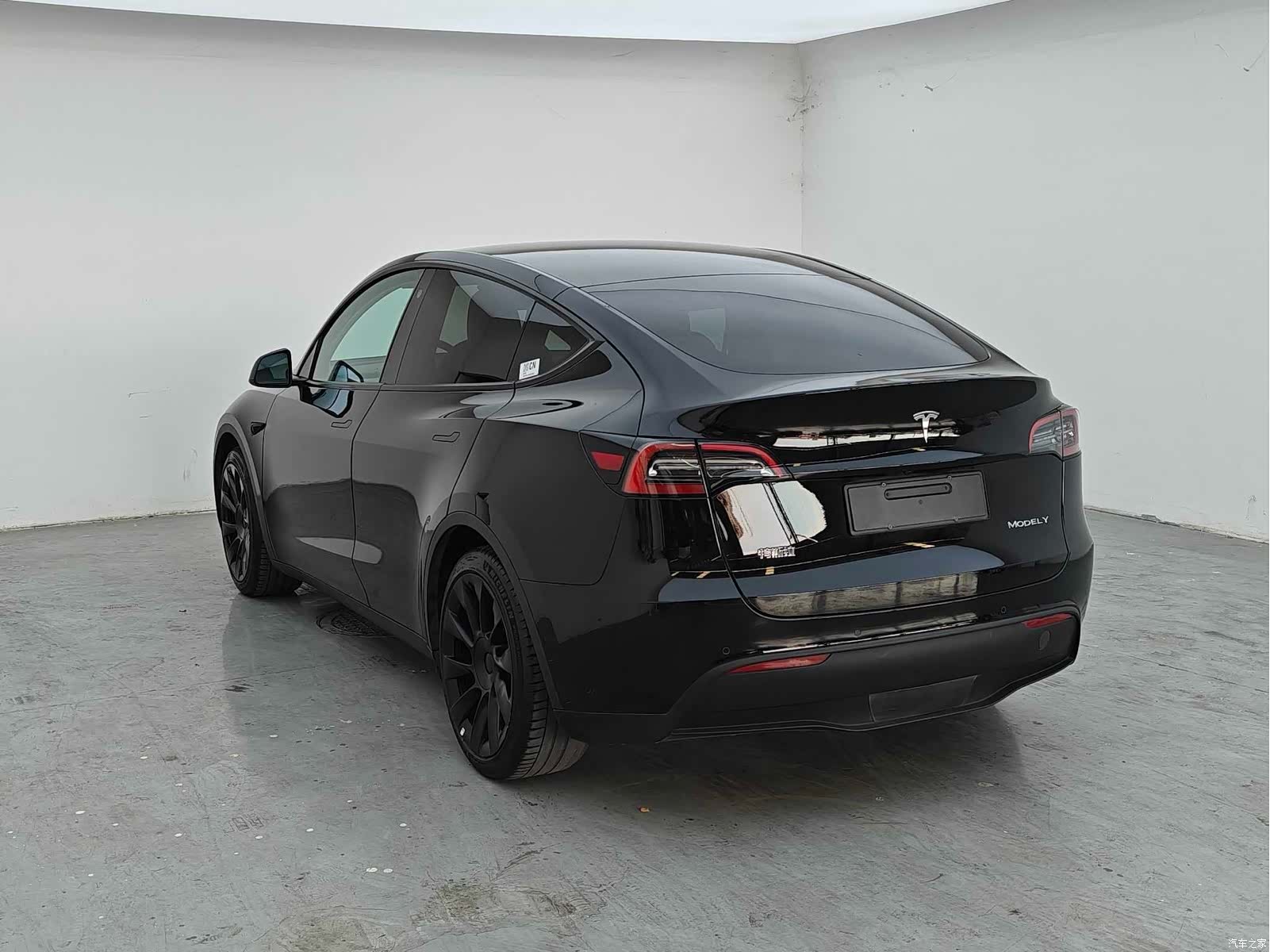 Tesla Model Y, 2022 9