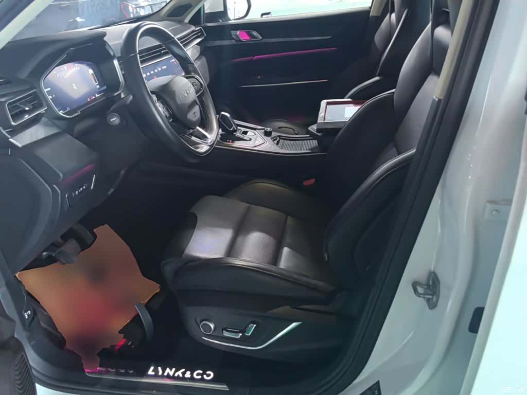 Lynk & Co 01, 2022 15