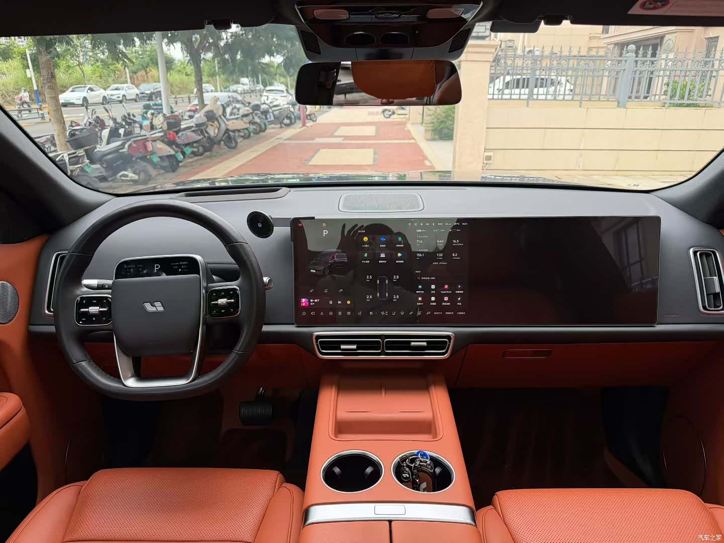 Li Auto L9, 2023 все фото