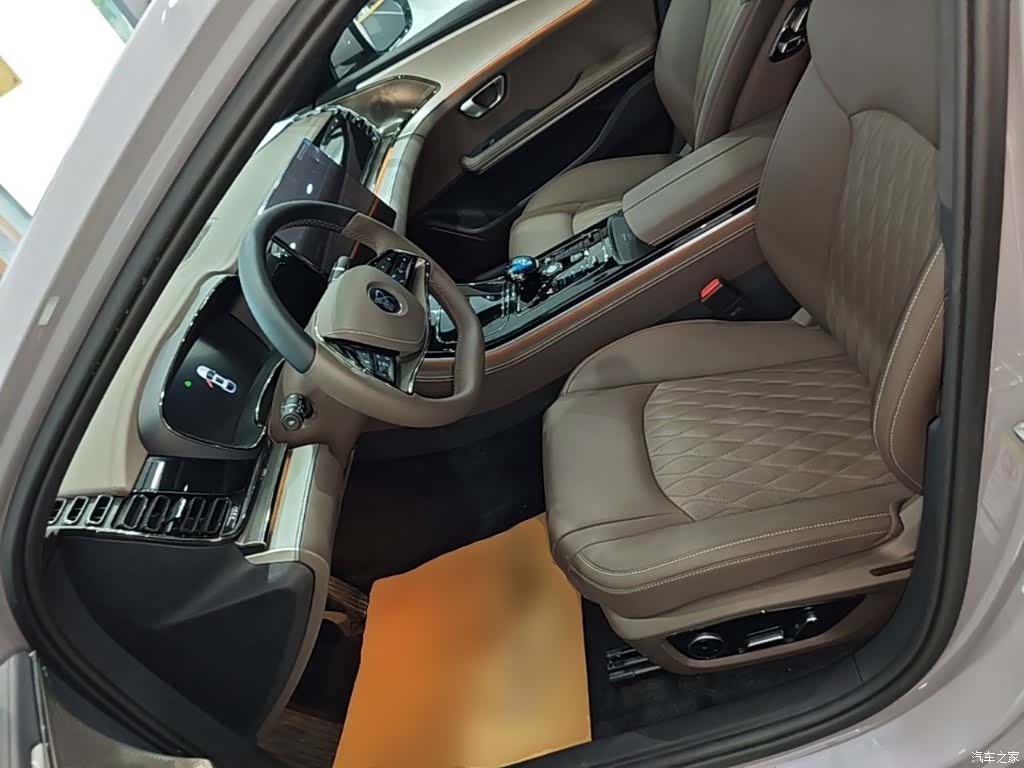 BYD Han, 2025 15