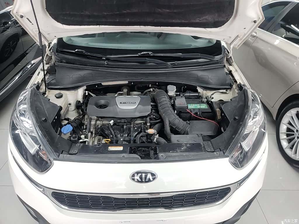 Kia KX3, 2015 20