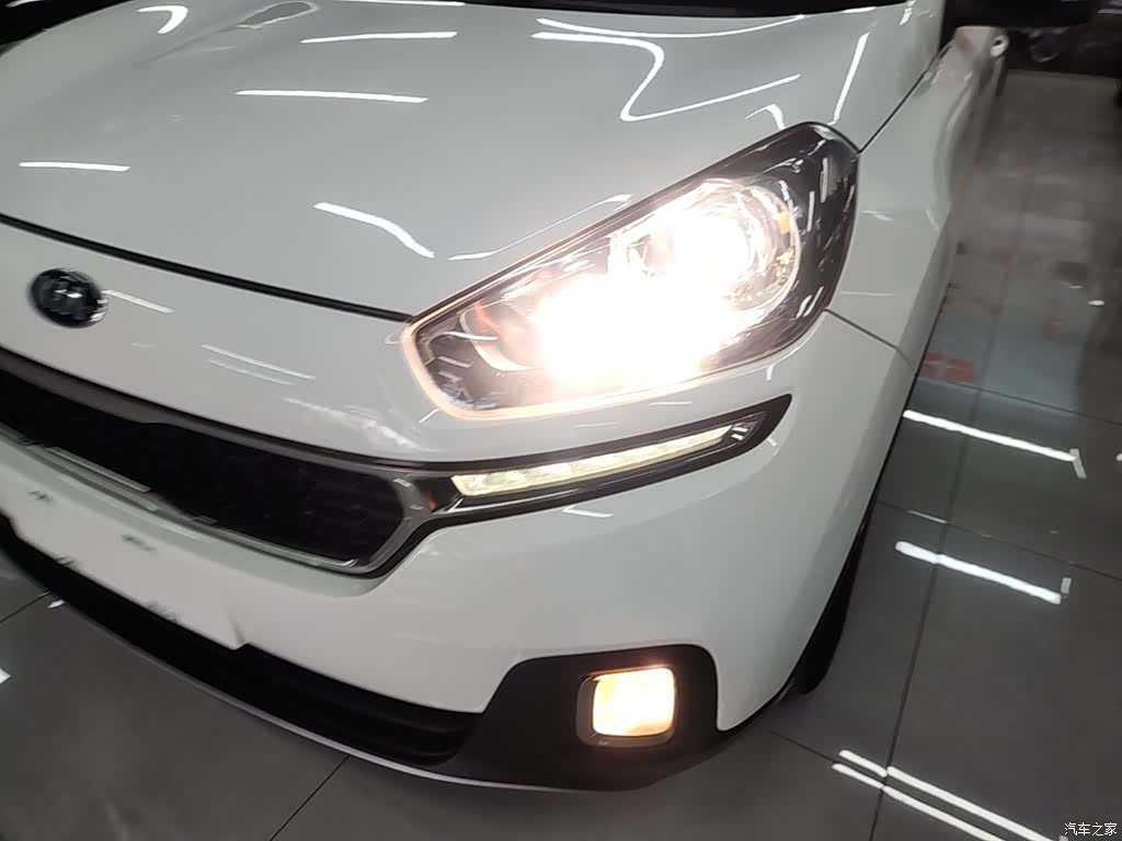Kia KX3, 2015 24
