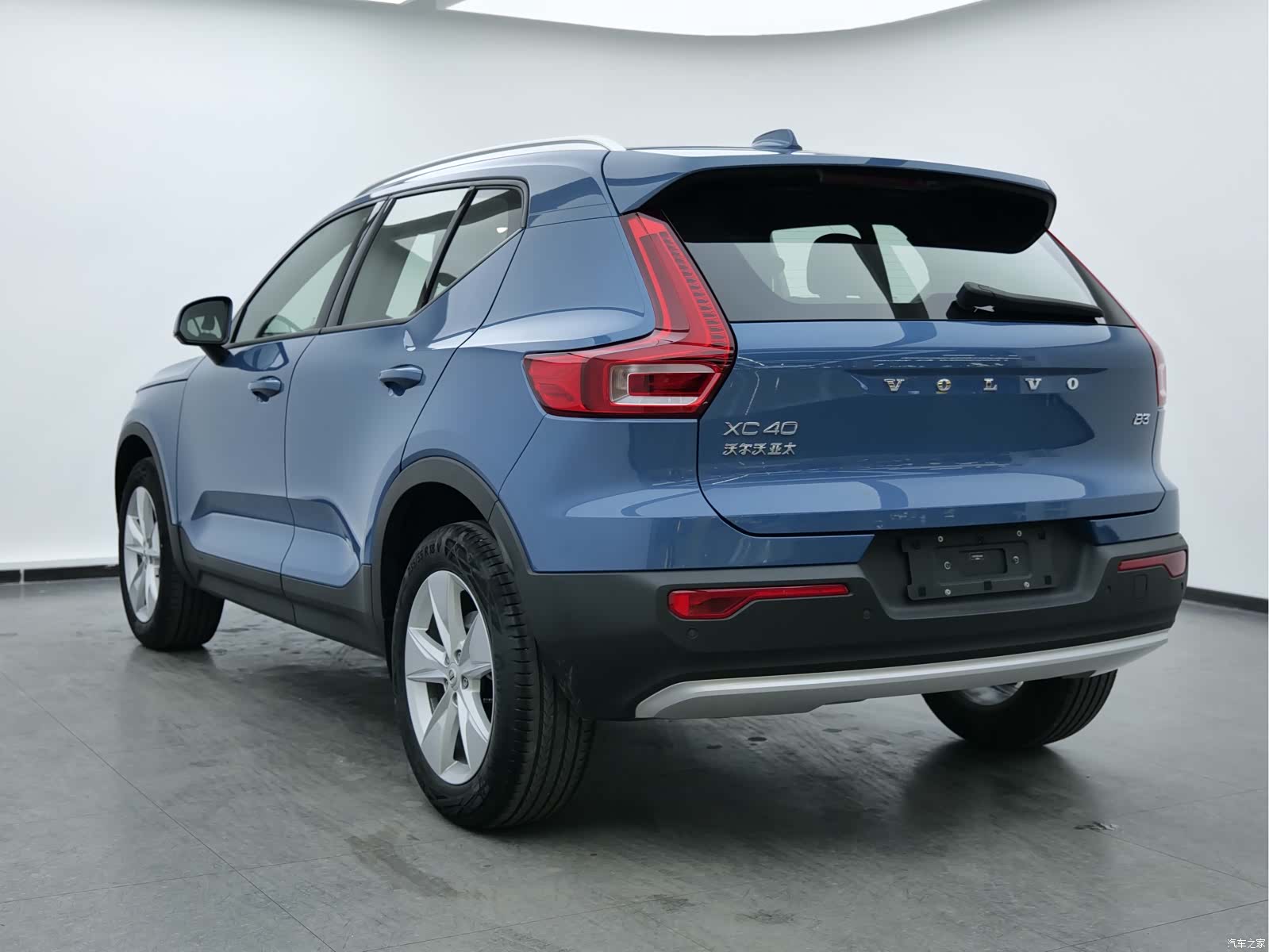 Volvo XC40, 2023 6