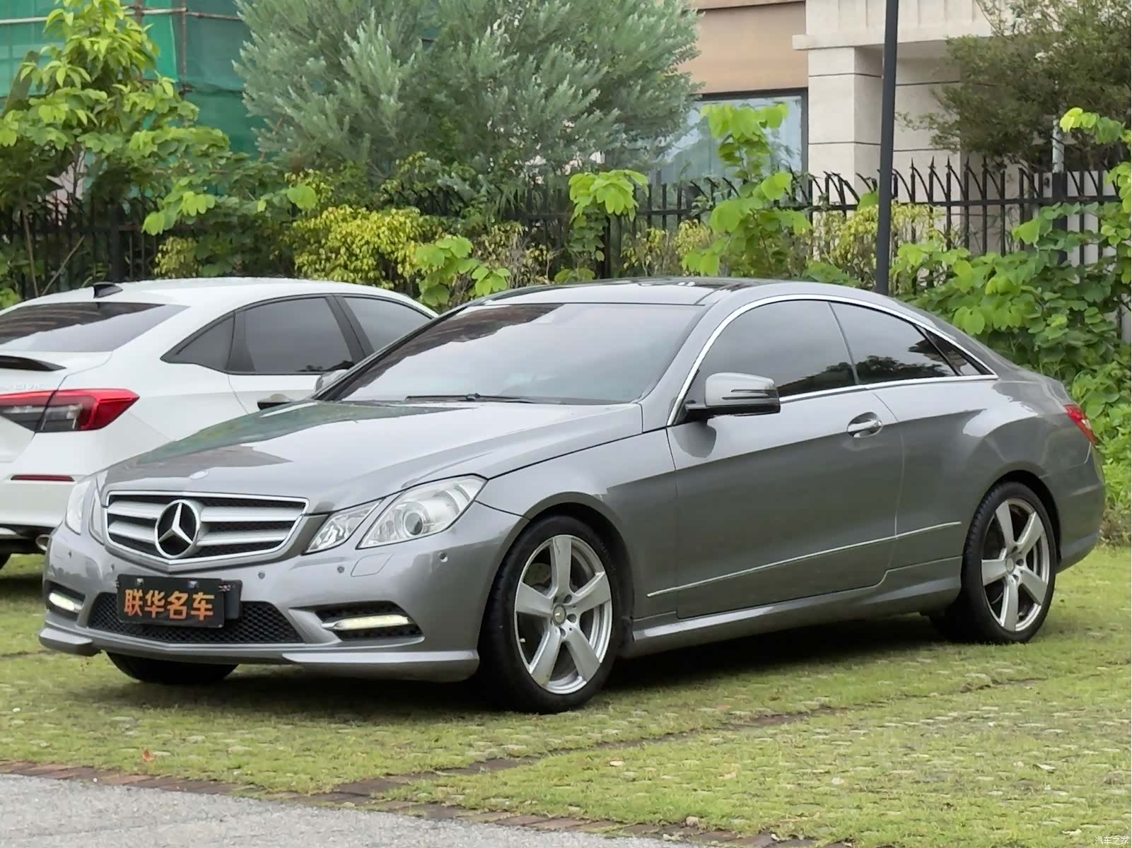 Mercedes-Benz E-Class, 2013 3