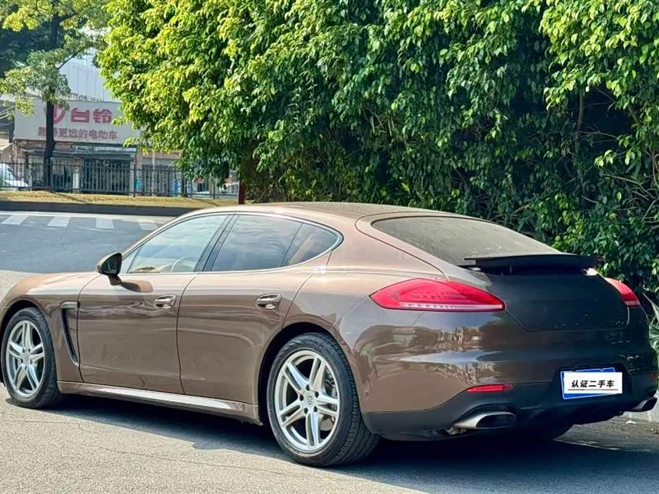 Porsche Panamera