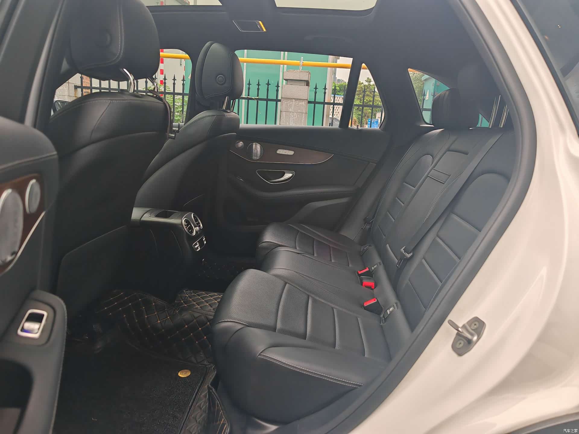 Mercedes-Benz GLC, 2021 13