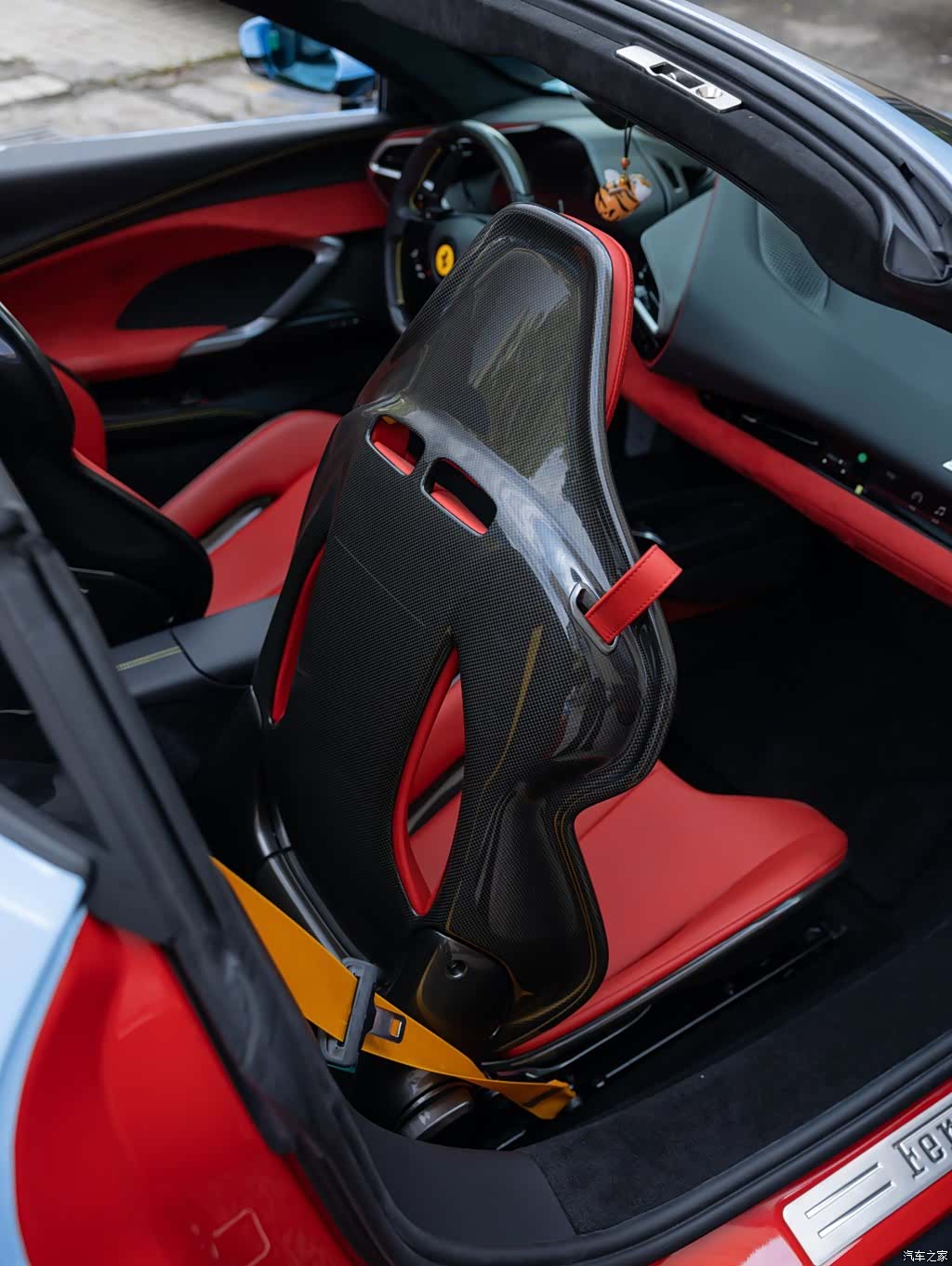 Ferrari 296, 2025 20