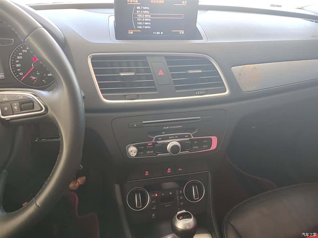 Audi Q3, 2018 13