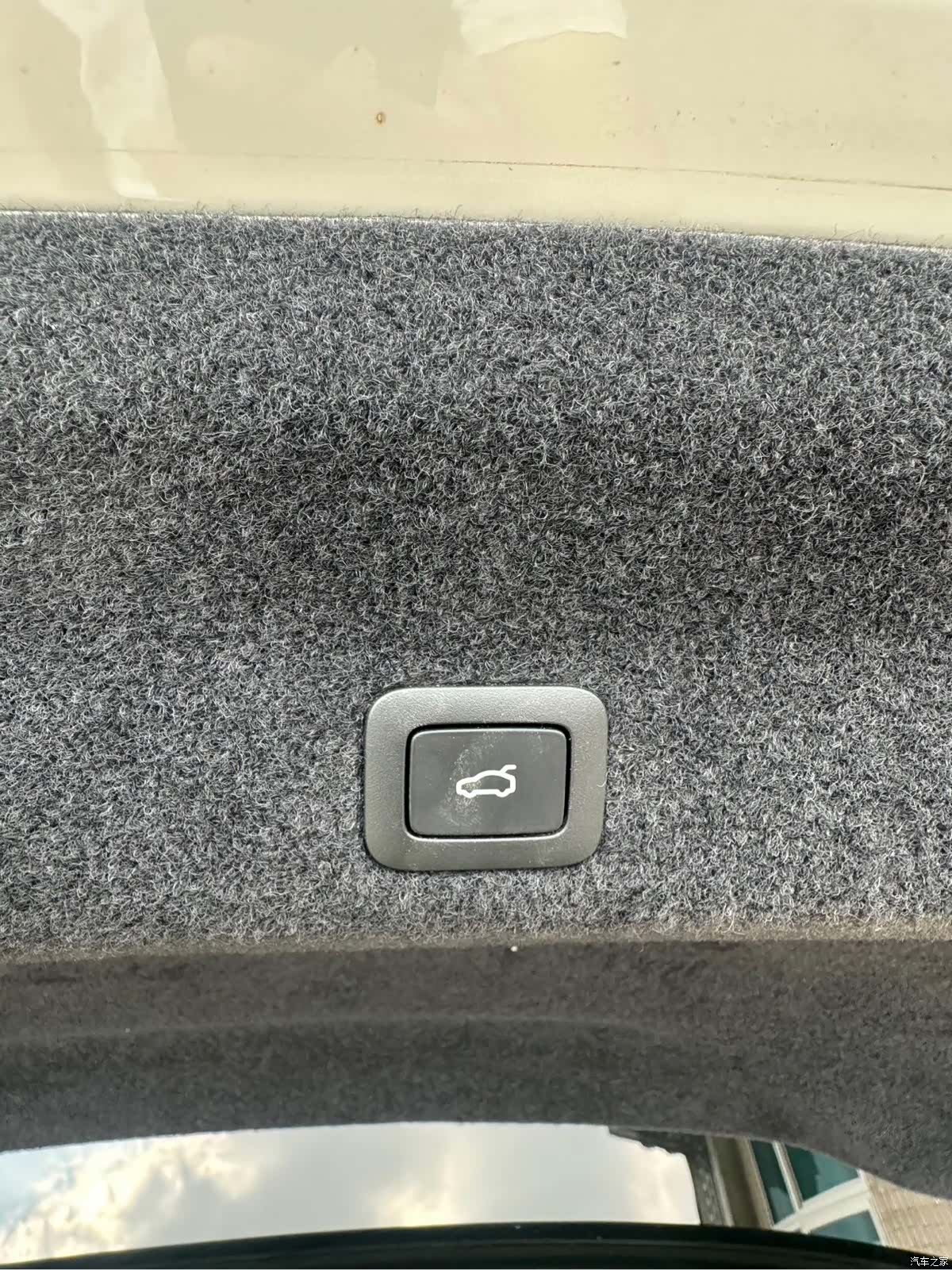 Xiaomi SU7, 2025 8